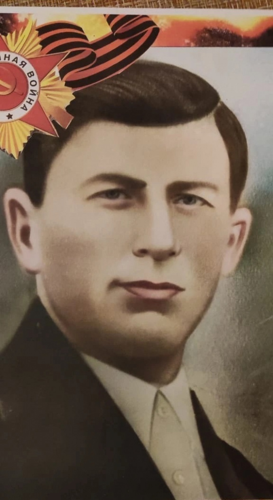 Плужников 2 на сайт.jpg Плужников 2 на сайт.jpg